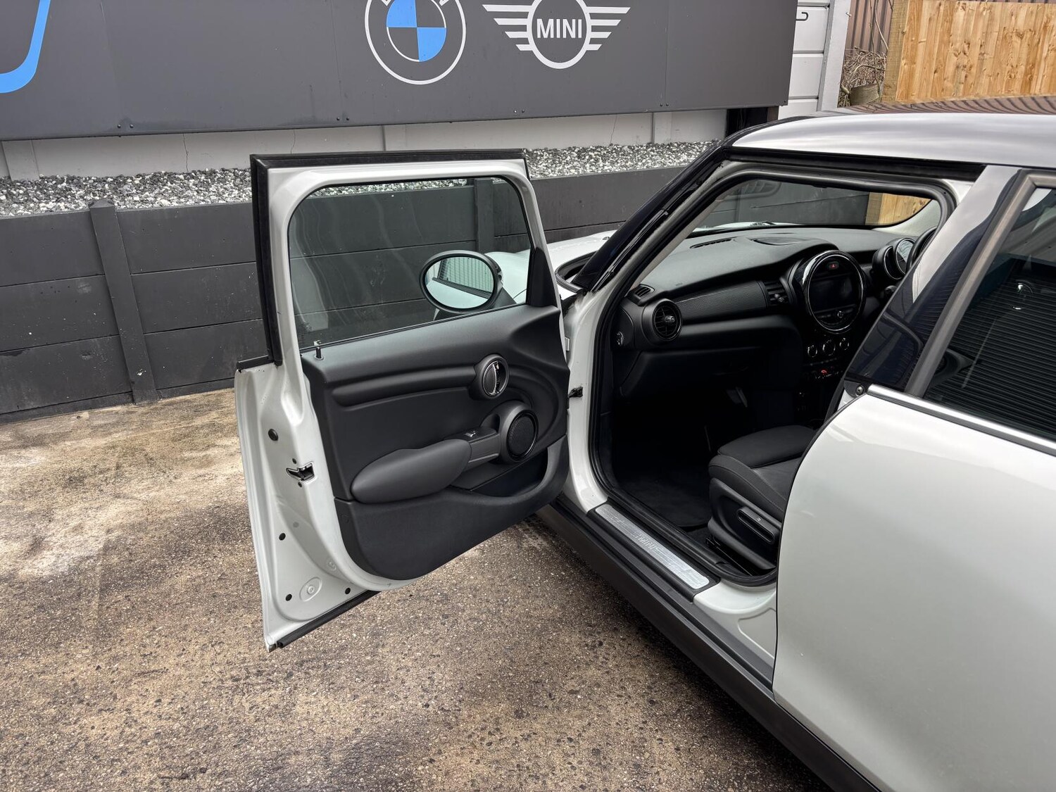 Used MINI Hatch 2015 for sale - 77584962: Photo 21