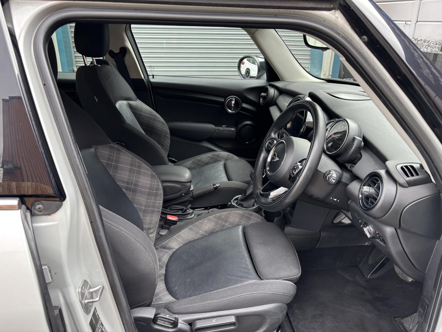 Used MINI Hatch 2015 for sale - 77584962: Photo 8