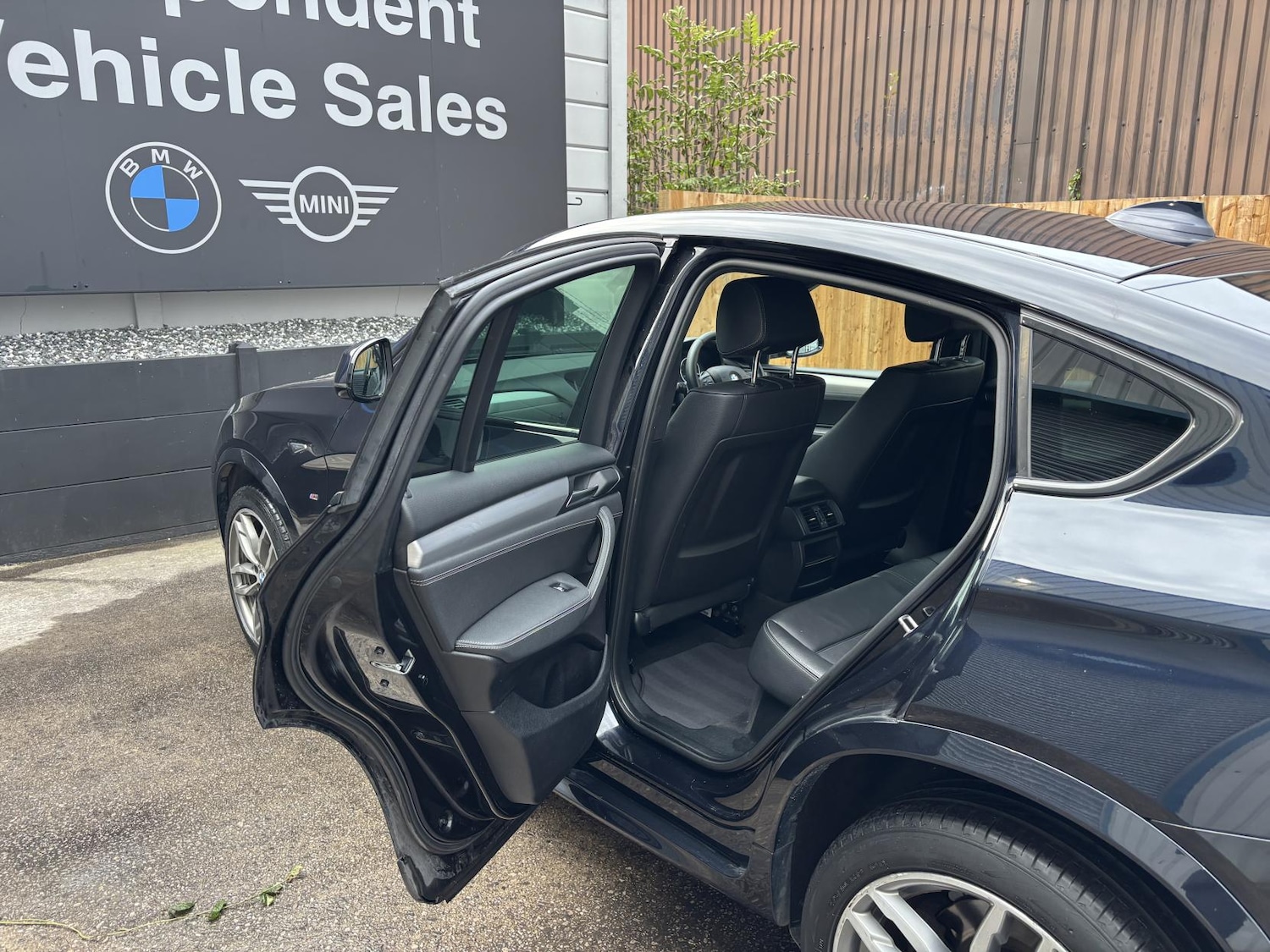 Used BMW X4 2016 for sale - 76741849: Photo 27