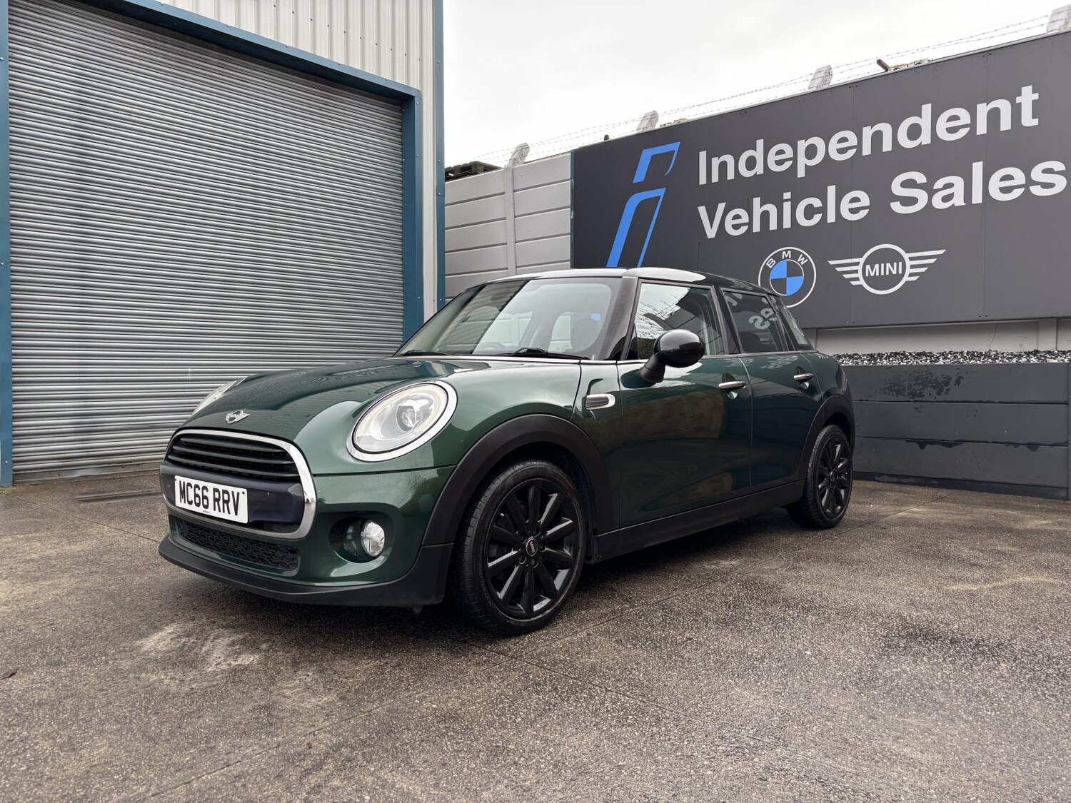 Used MINI Hatch 2017 for sale - 76611575: Photo 13
