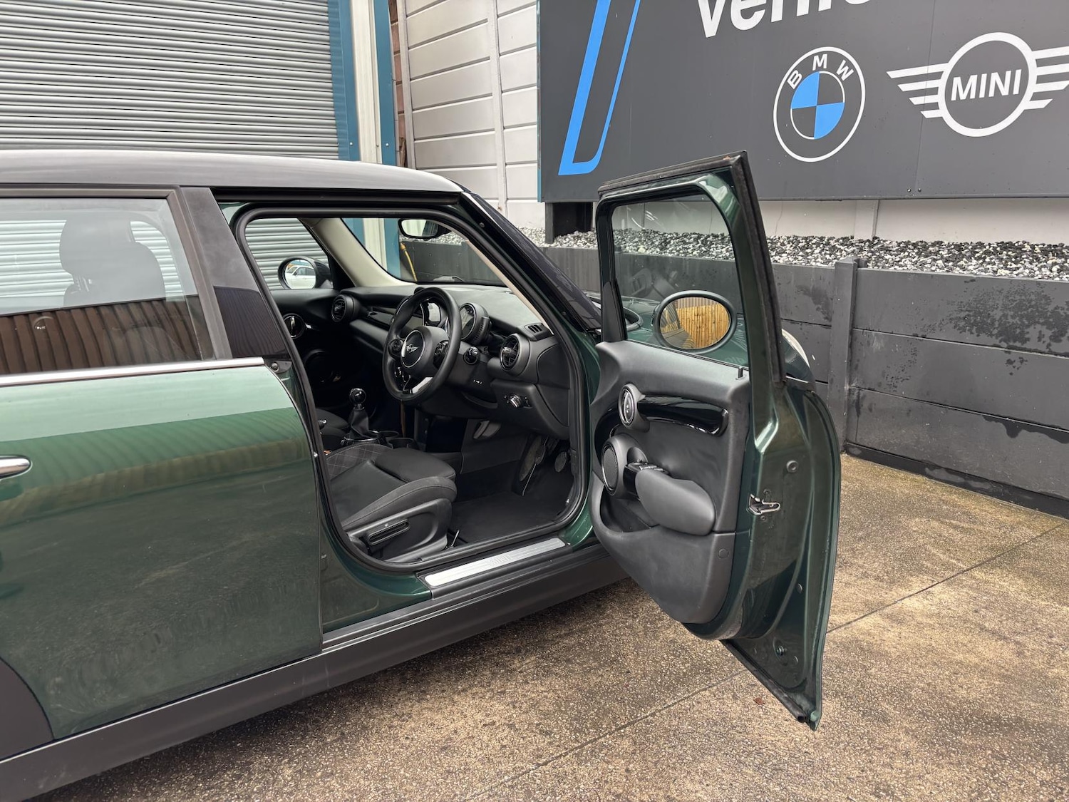 Used MINI Hatch 2017 for sale - 76611575: Photo 19