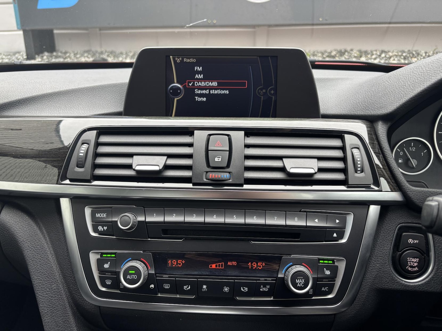 Used BMW 3 Series 2014 for sale - 78180416: Photo 32