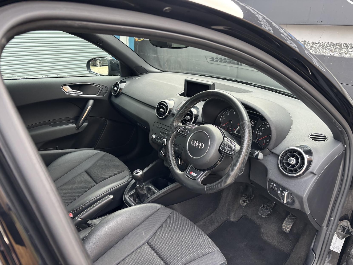 Used Audi A1 2012 for sale - 77581576: Photo 6