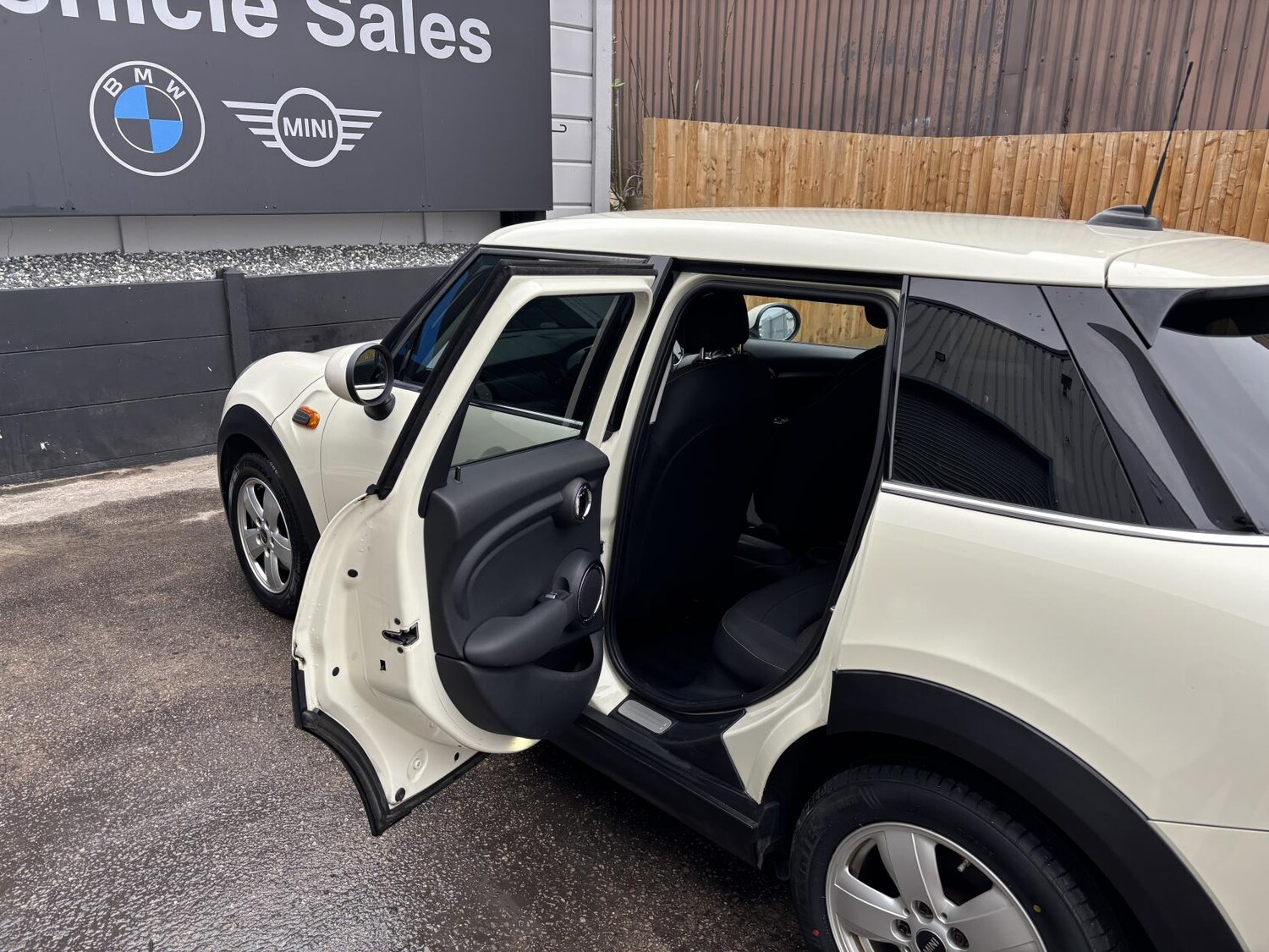 Used MINI Hatch 2016 for sale - 77420628: Photo 17