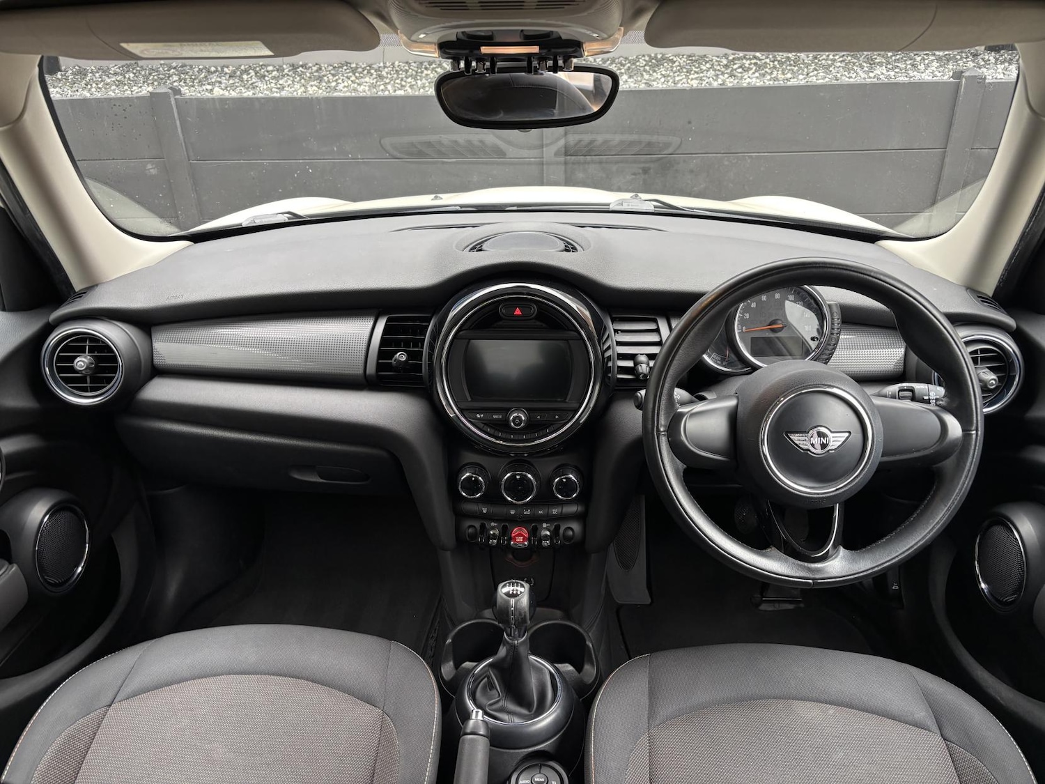 Used MINI Hatch 2016 for sale - 77420628: Photo 2