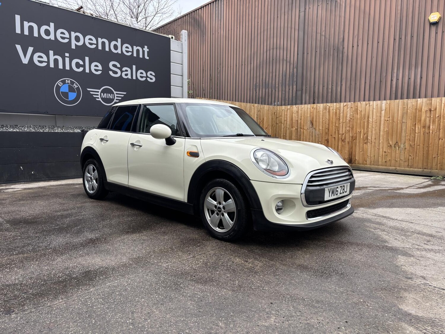 Used MINI Hatch 2016 for sale - 77420628: Photo 28