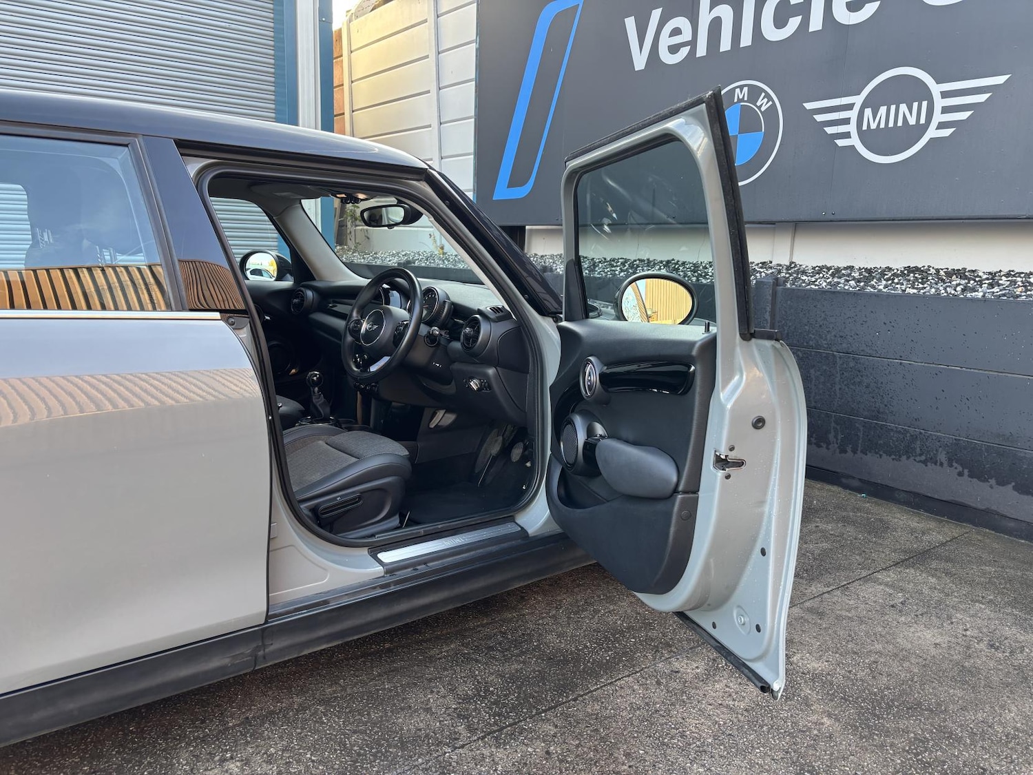 Used MINI Hatch 2015 for sale - 76494351: Photo 27