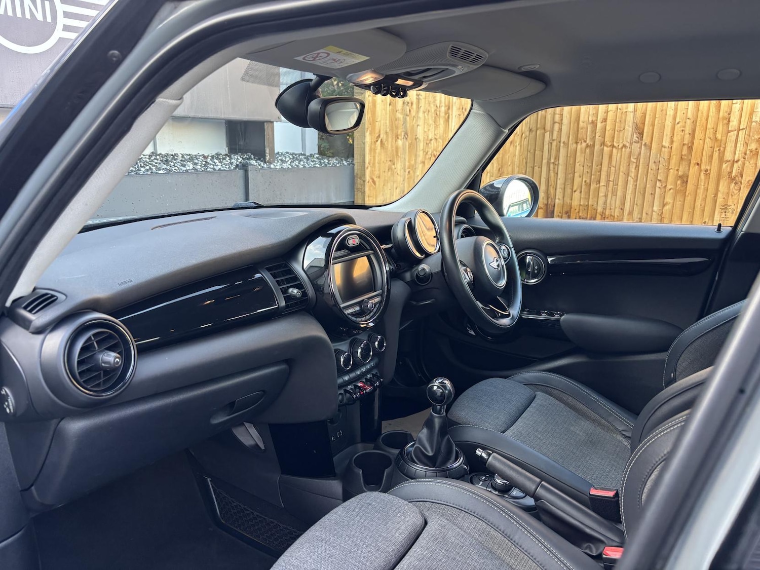 Used MINI Hatch 2015 for sale - 76494351: Photo 28