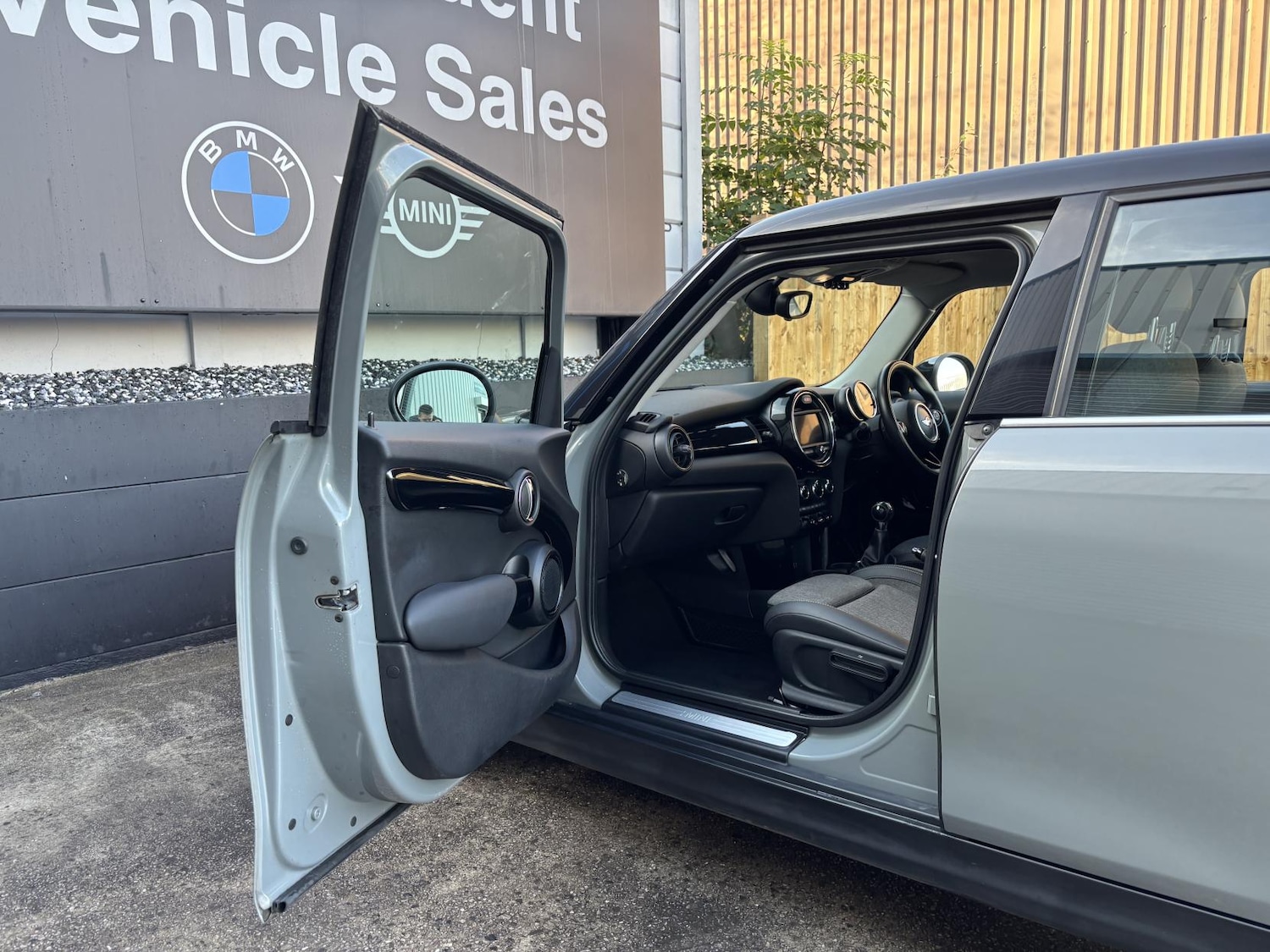 Used MINI Hatch 2015 for sale - 76494351: Photo 30