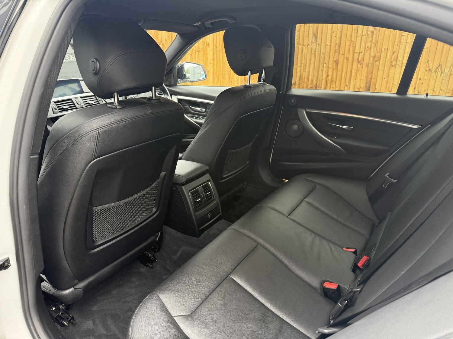 Used BMW 3 Series 2018 for sale - 76172734: Photo 42