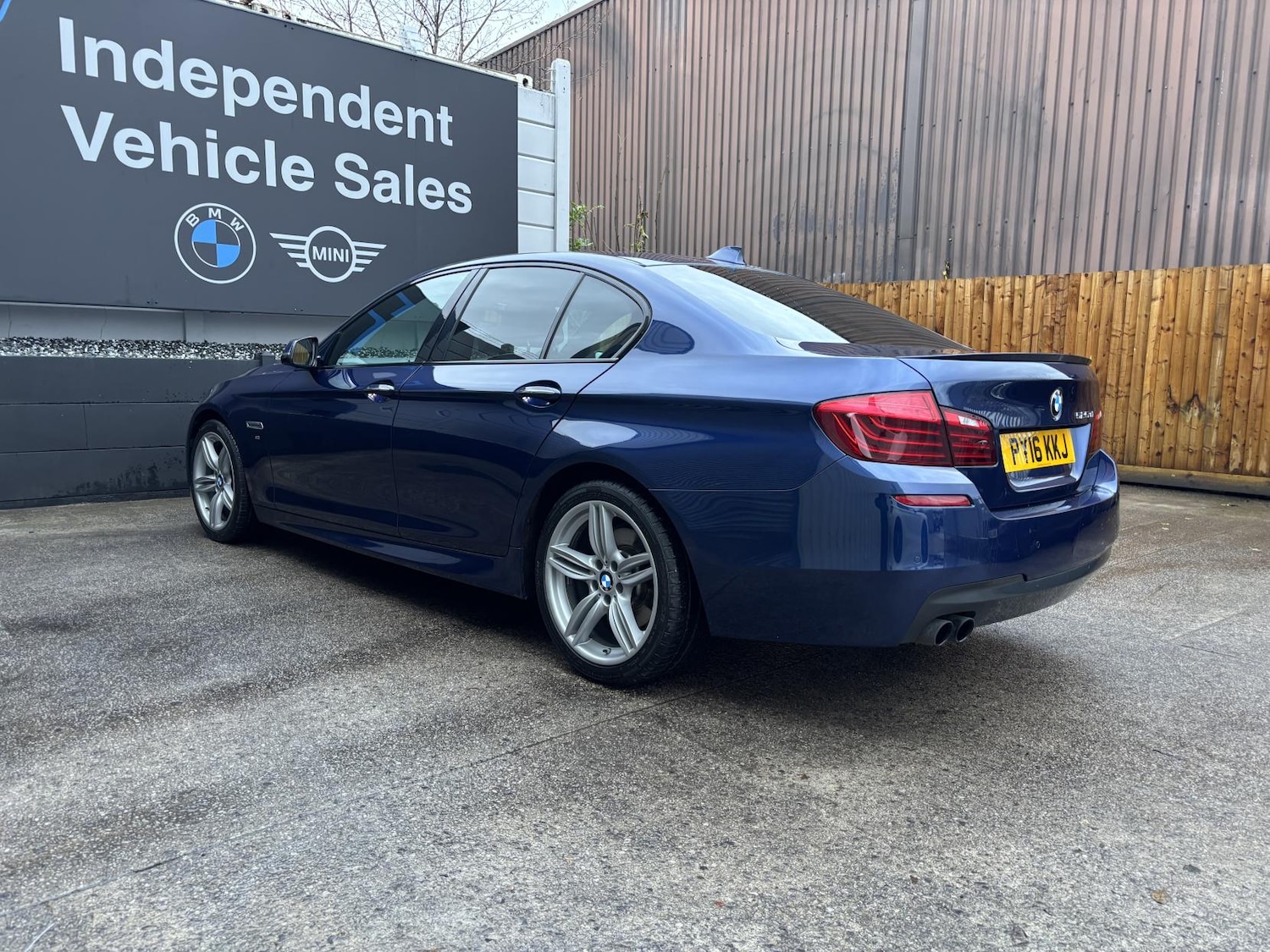 Used BMW 5 Series 2016 for sale - 76957320: Photo 11