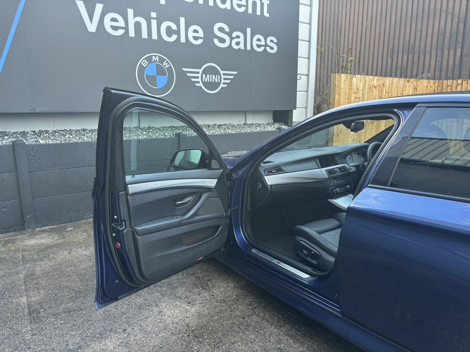 Used BMW 5 Series 2016 for sale - 76957320: Photo 29