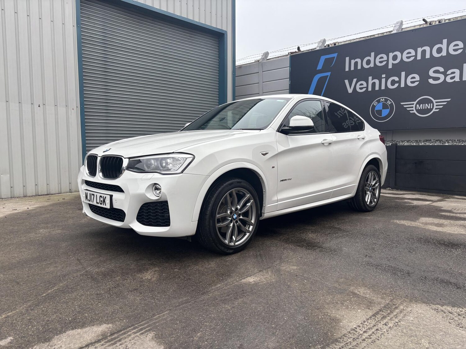 Used BMW X4 2017 for sale - 77508939: Photo 10