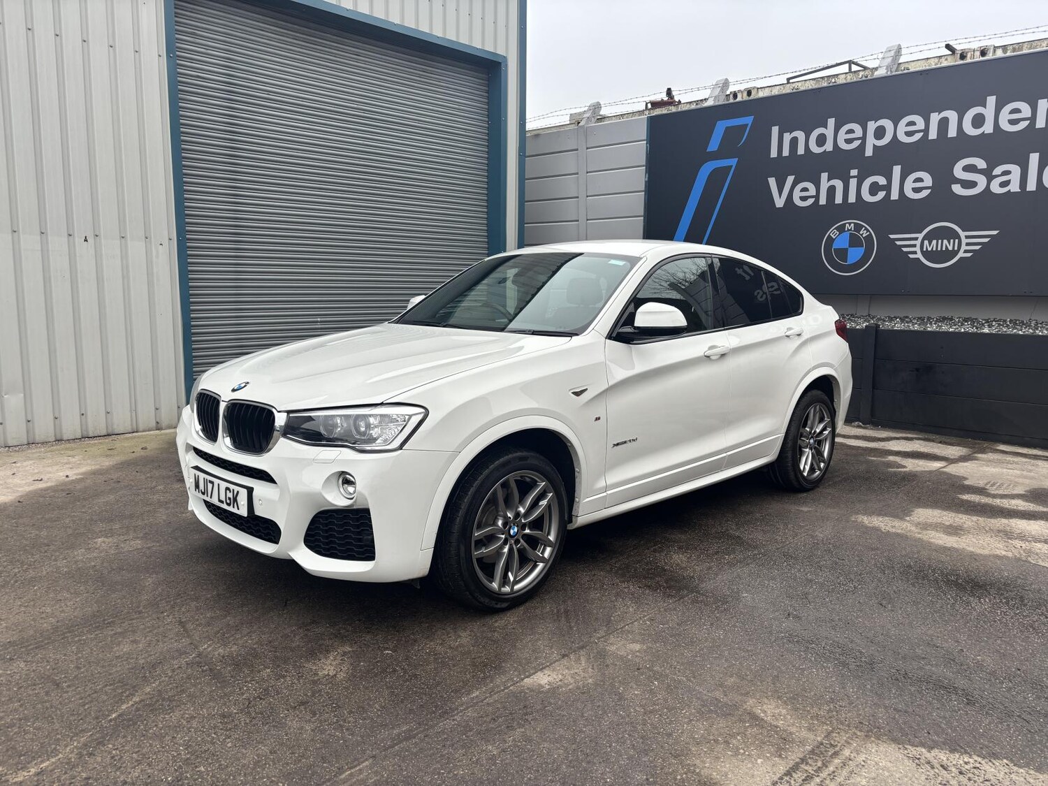 Used BMW X4 2017 for sale - 77508939: Photo 11