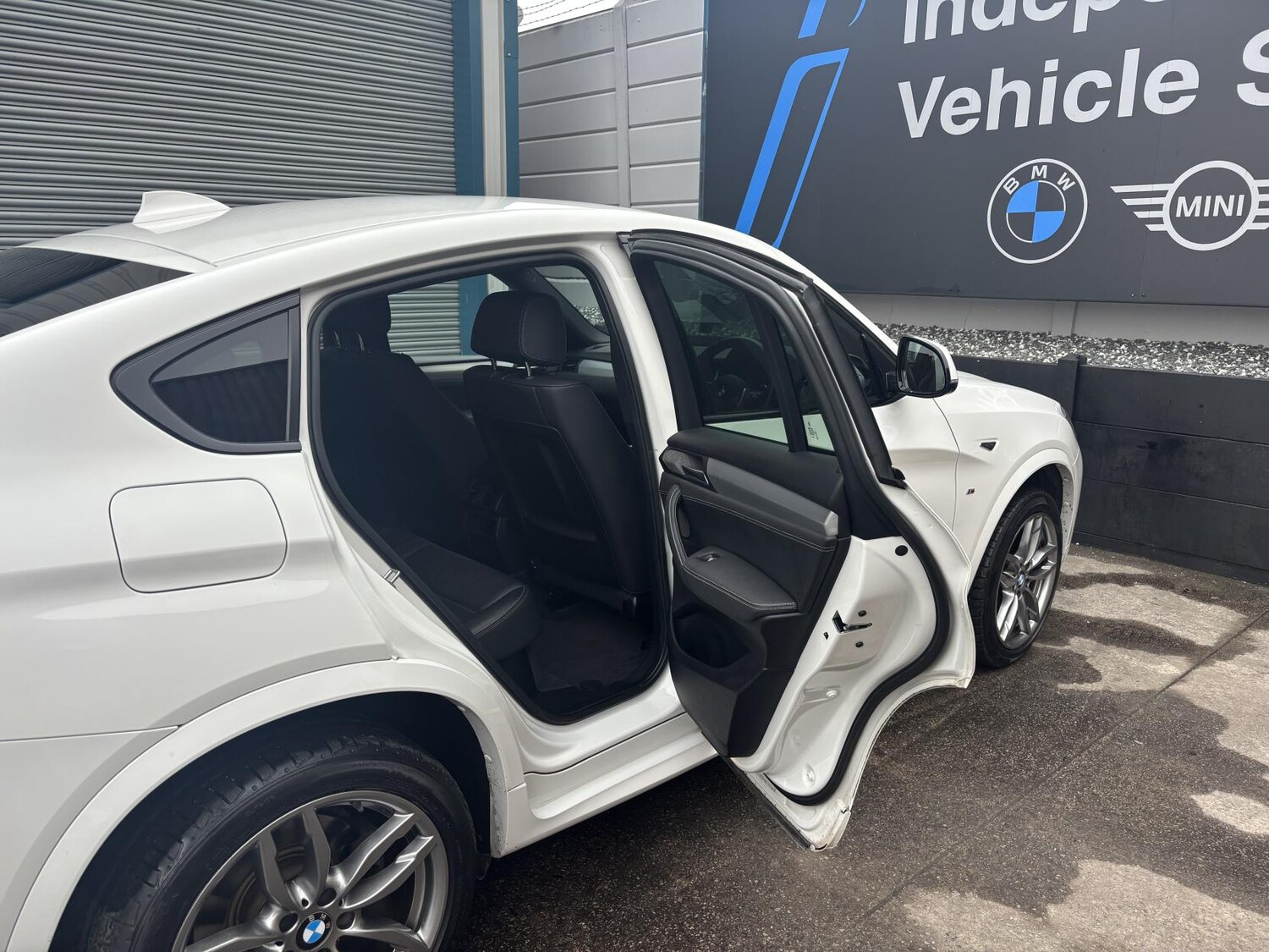 Used BMW X4 2017 for sale - 77508939: Photo 12