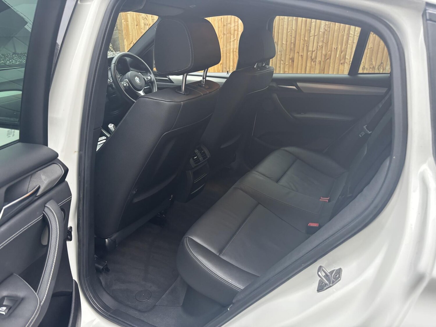 Used BMW X4 2017 for sale - 77508939: Photo 17