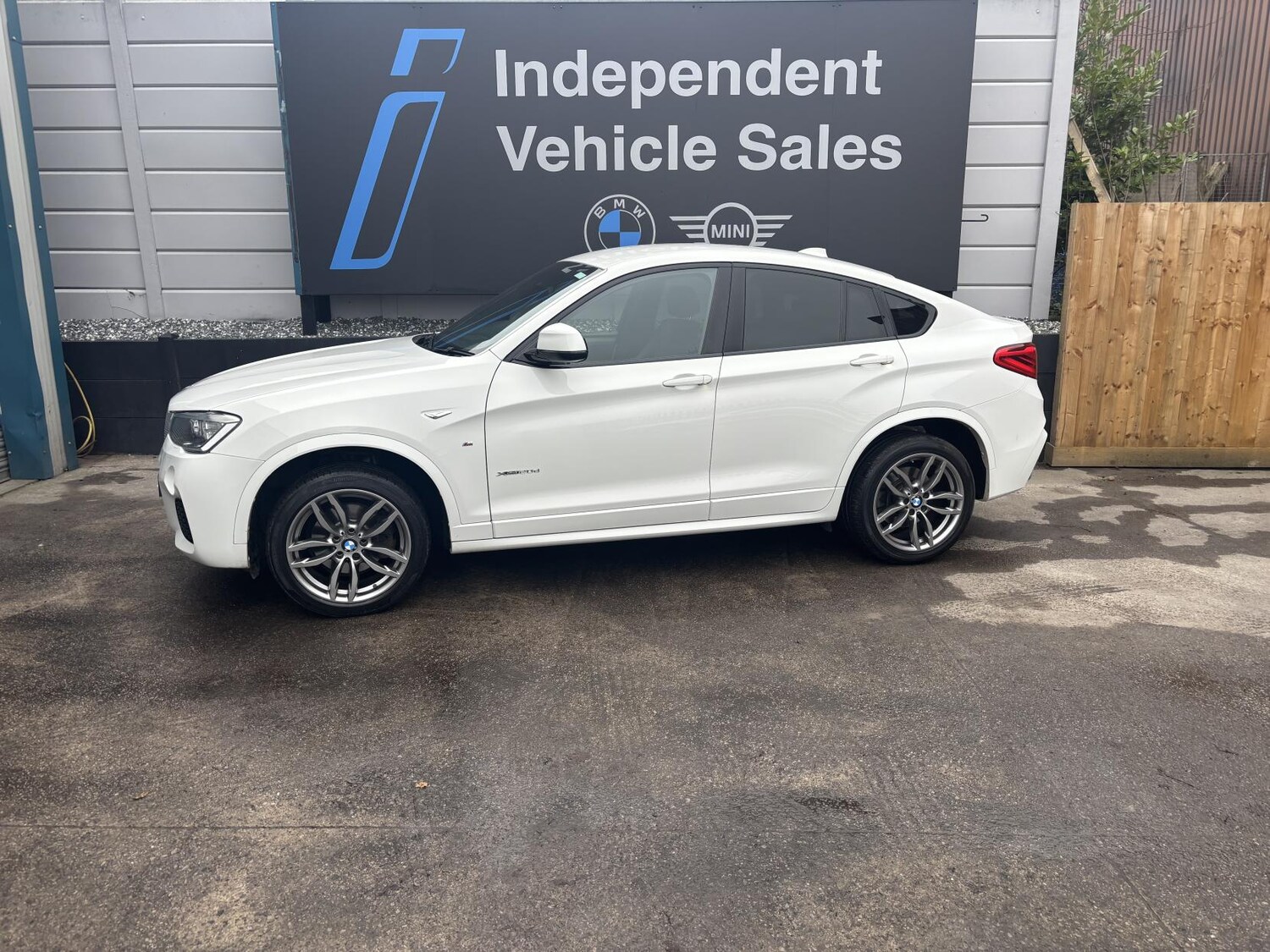 Used BMW X4 2017 for sale - 77508939: Photo 19
