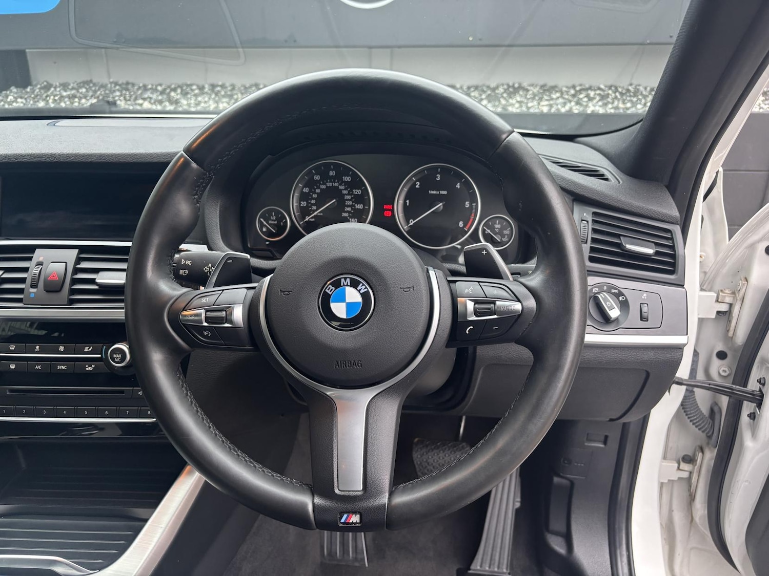 Used BMW X4 2017 for sale - 77508939: Photo 4