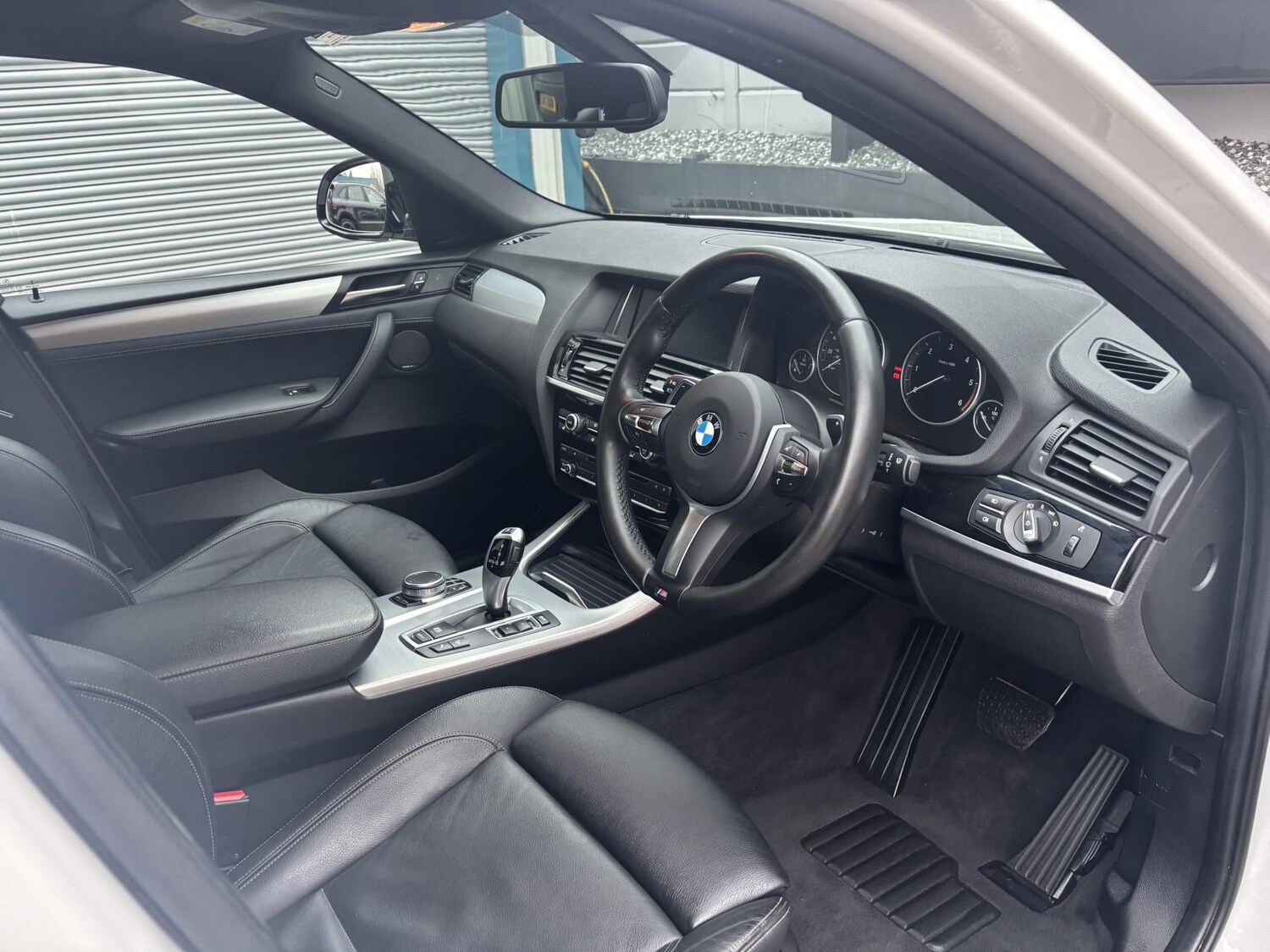 Used BMW X4 2017 for sale - 77508939: Photo 9