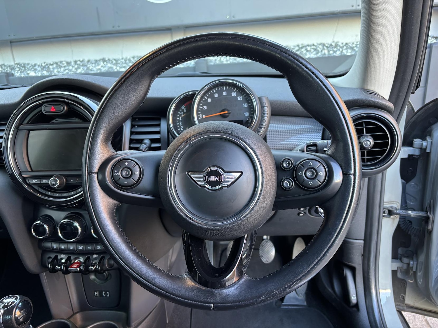 Used MINI Hatch 2016 for sale - 76640715: Photo 29