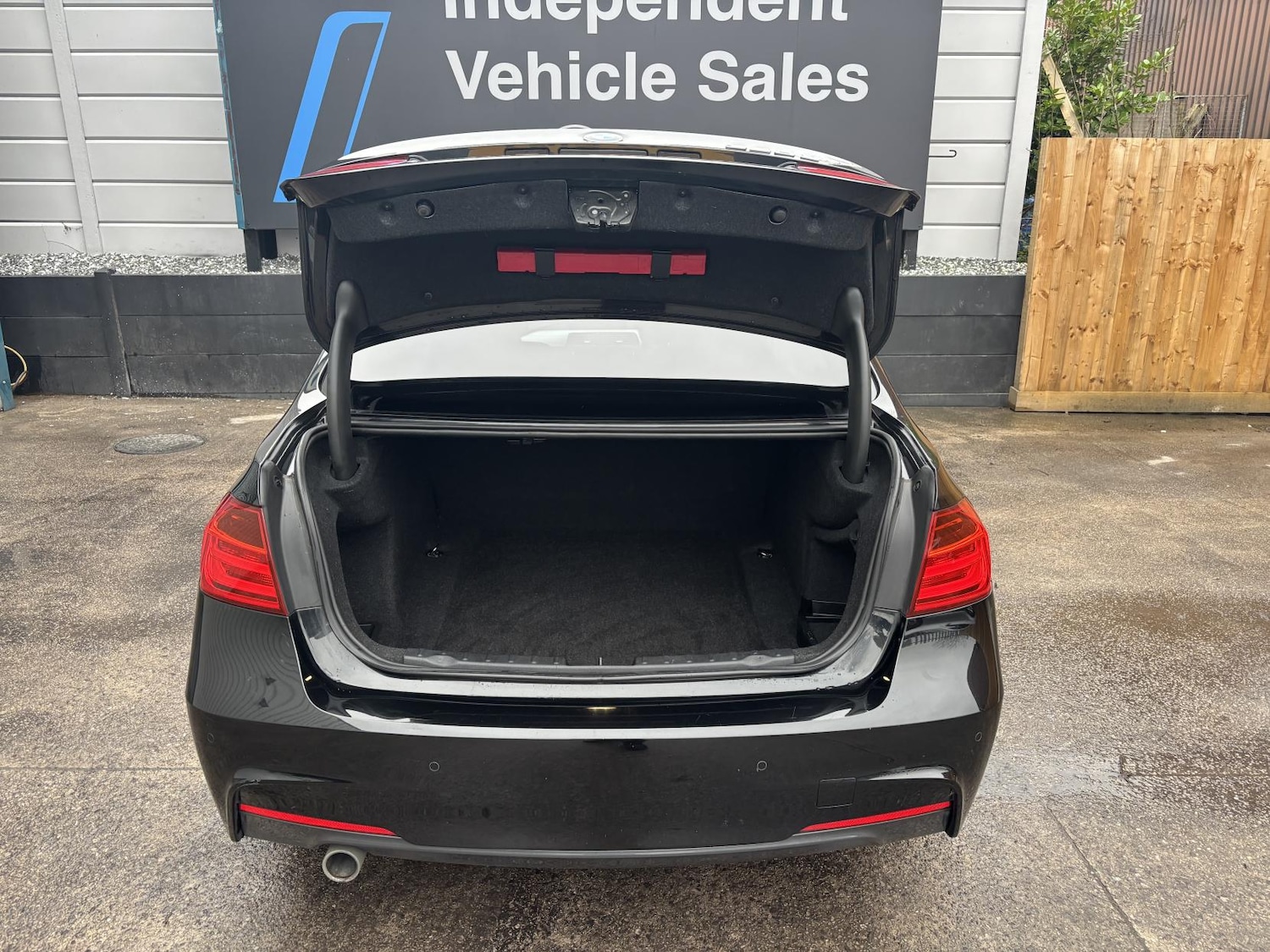 Used BMW 3 Series 2015 for sale - 77285868: Photo 22