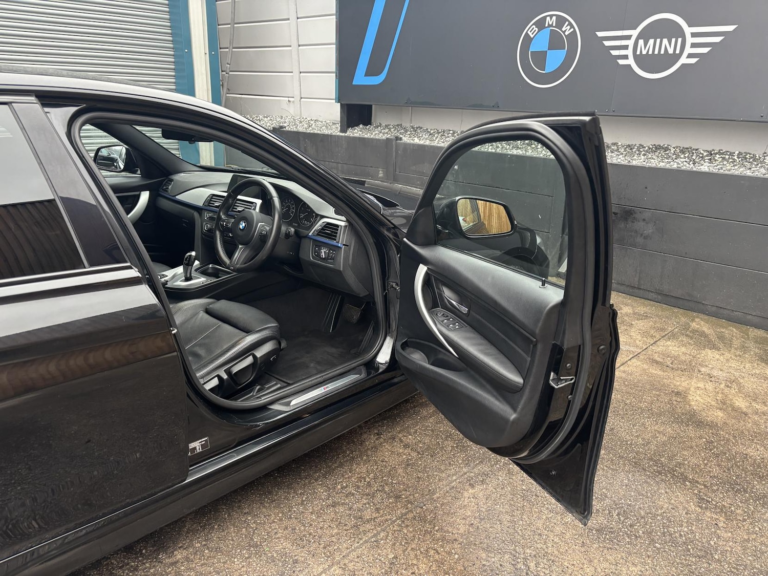 Used BMW 3 Series 2015 for sale - 77285868: Photo 23