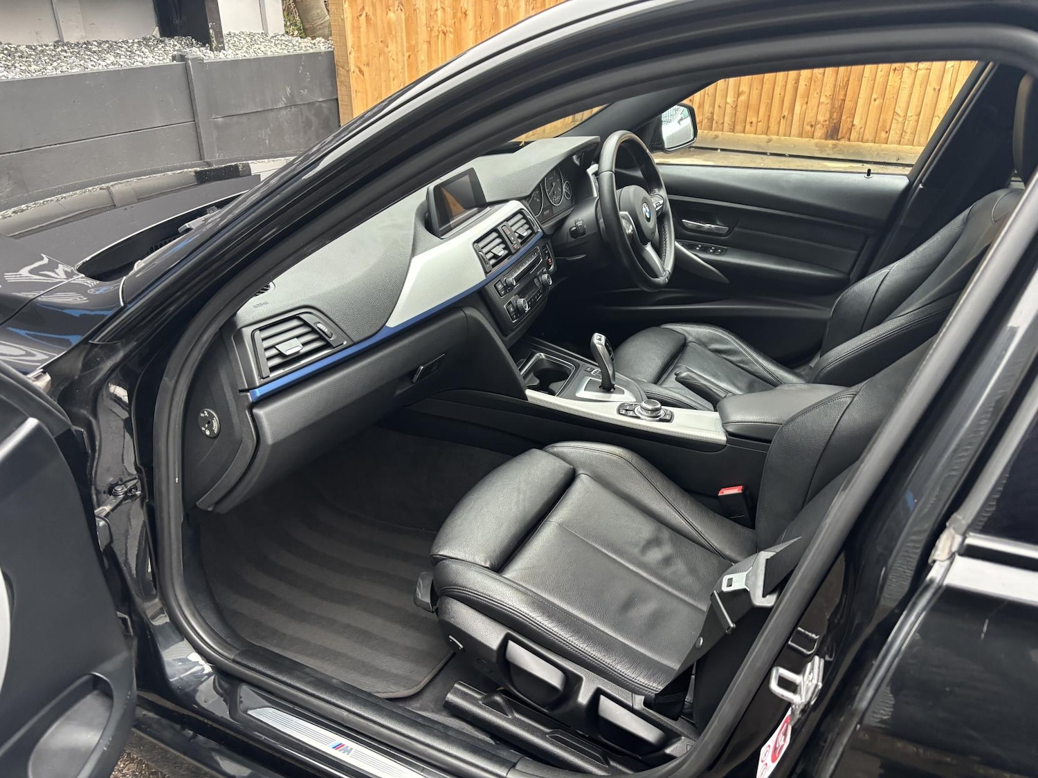 Used BMW 3 Series 2015 for sale - 77285868: Photo 32