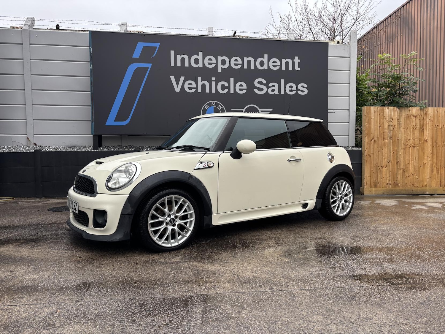 Used MINI Hatch 2012 for sale - 76517863: Photo 2
