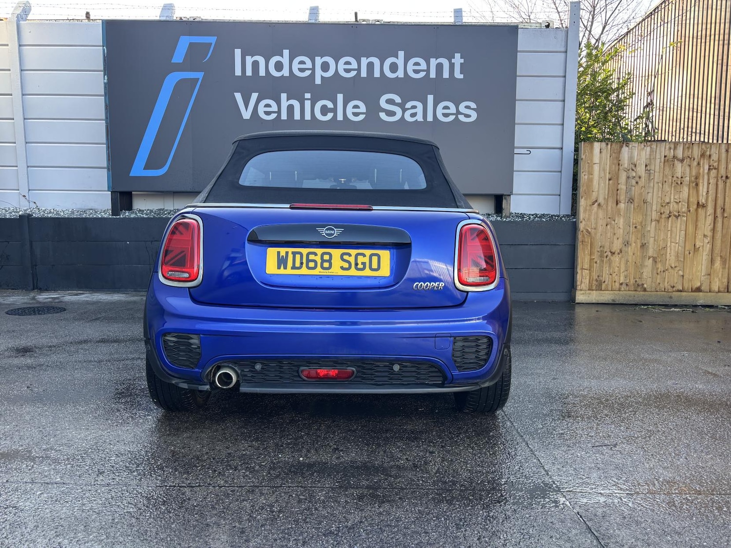 Used MINI Convertible 2018 for sale - 76807345: Photo 14