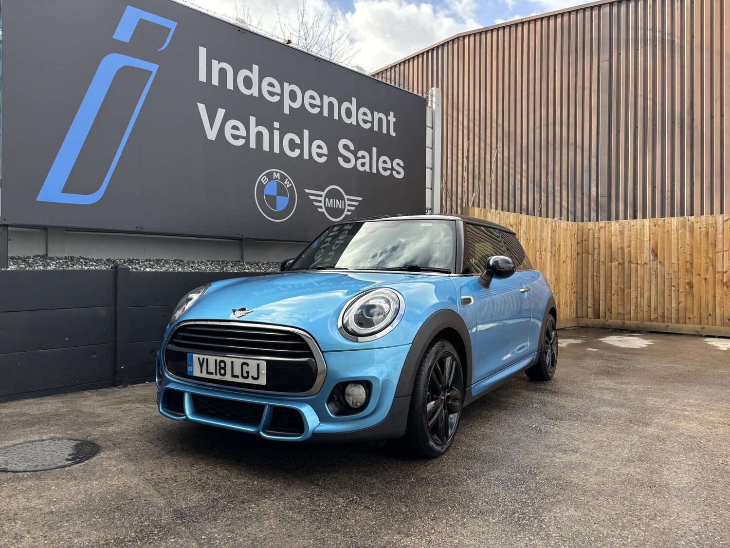 Used MINI Hatch 2018 for sale - 77901232: Photo 13