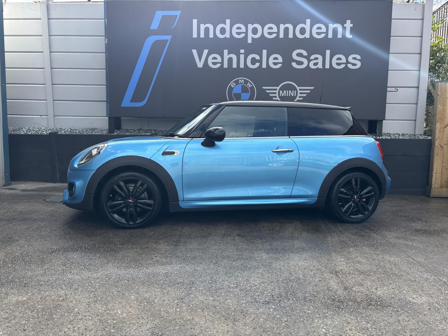 Used MINI Hatch 2018 for sale - 77901232: Photo 16