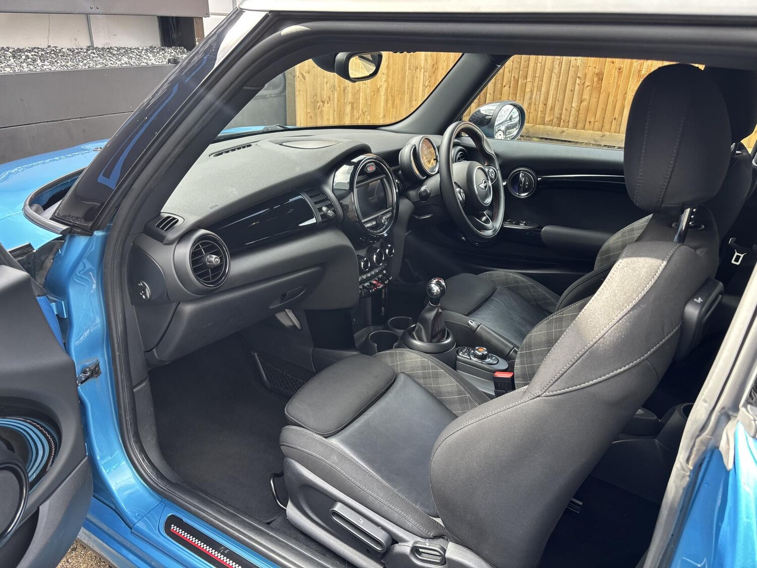 Used MINI Hatch 2018 for sale - 77901232: Photo 19