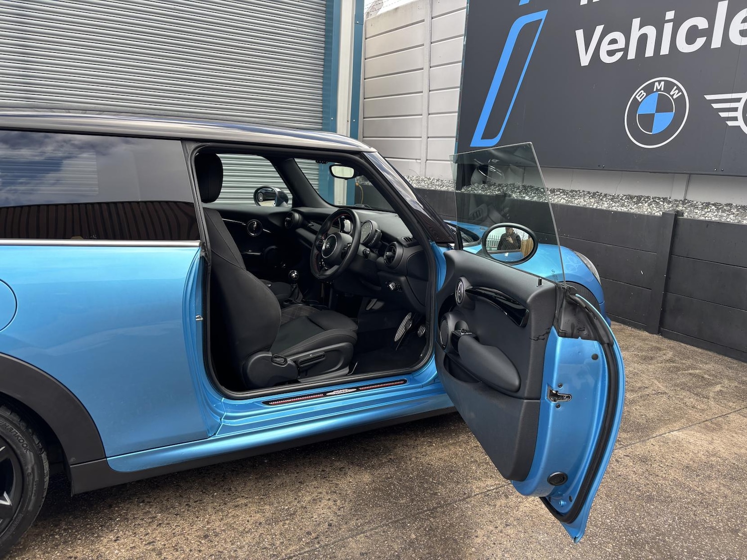 Used MINI Hatch 2018 for sale - 77901232: Photo 4