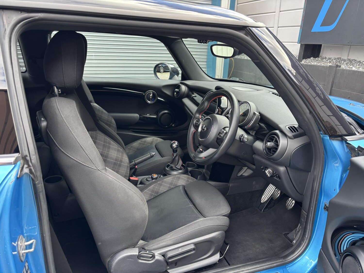 Used MINI Hatch 2018 for sale - 77901232: Photo 7