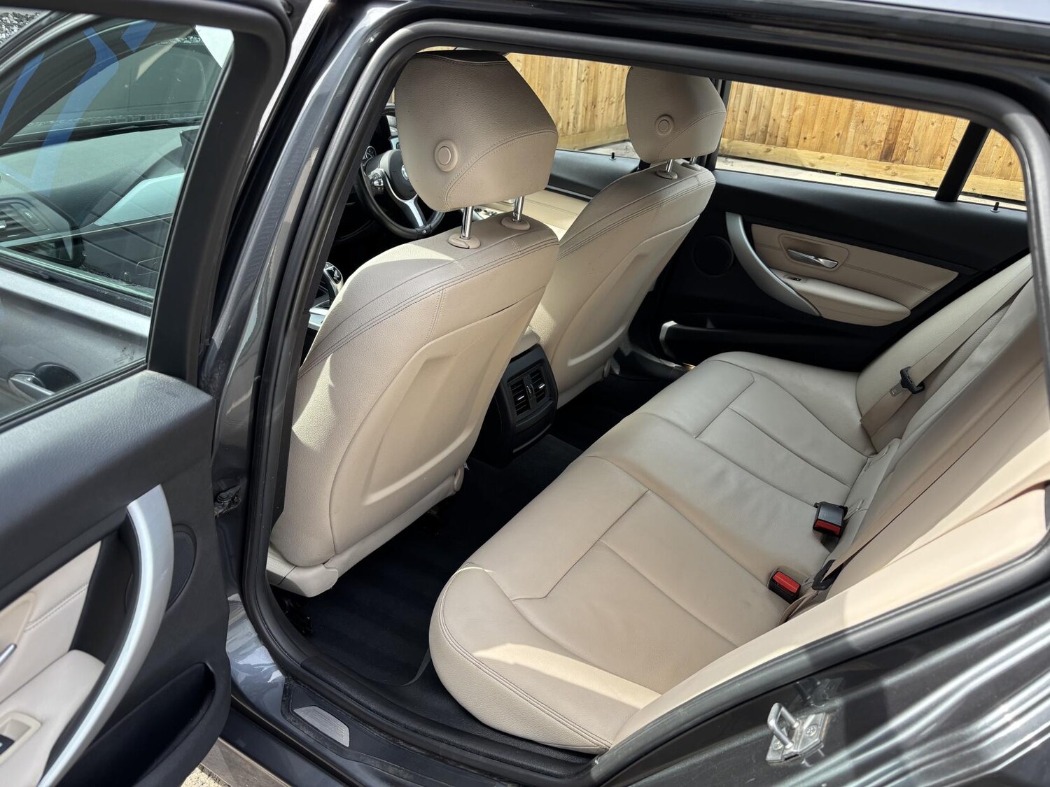 Used BMW 3 Series 2015 for sale - 78199289: Photo 20