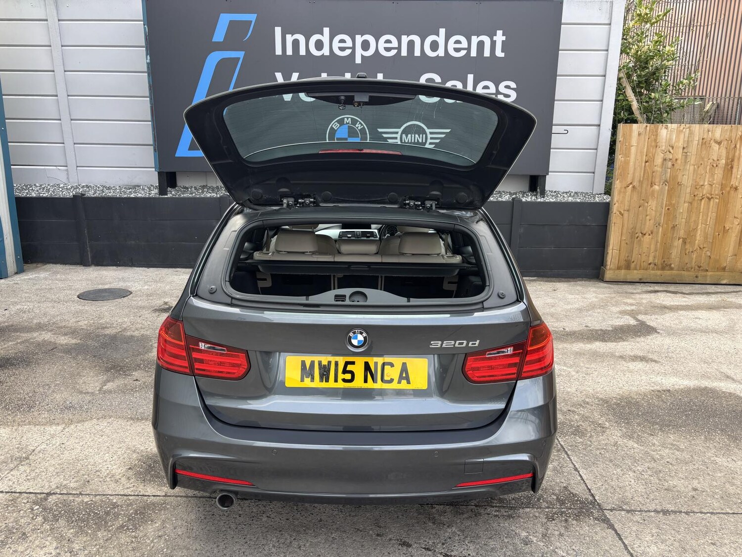 Used BMW 3 Series 2015 for sale - 78199289: Photo 32