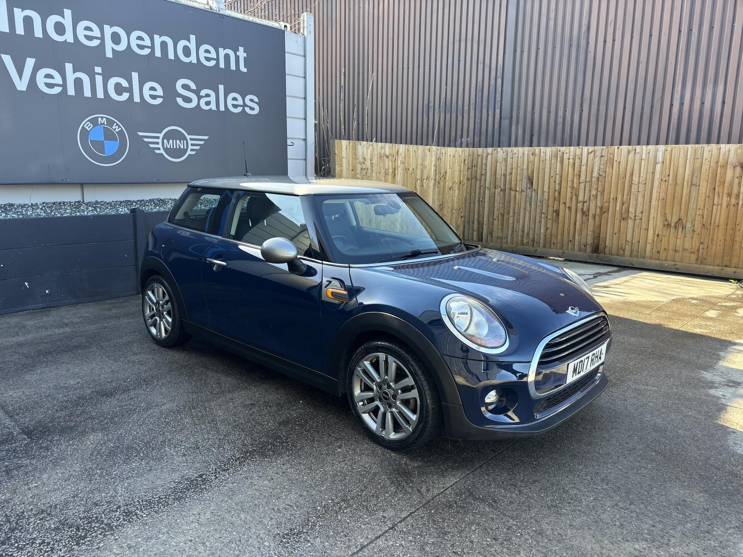 Used MINI Hatch 2017 for sale - 77732756: Photo 12