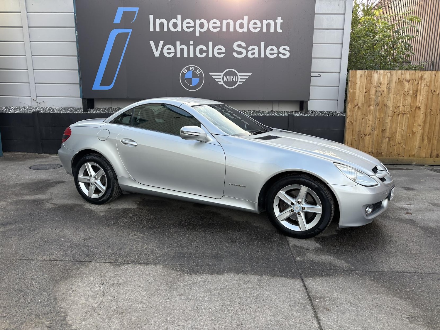 Used Mercedes-Benz SLK 2010 for sale - 76722768: Photo 14