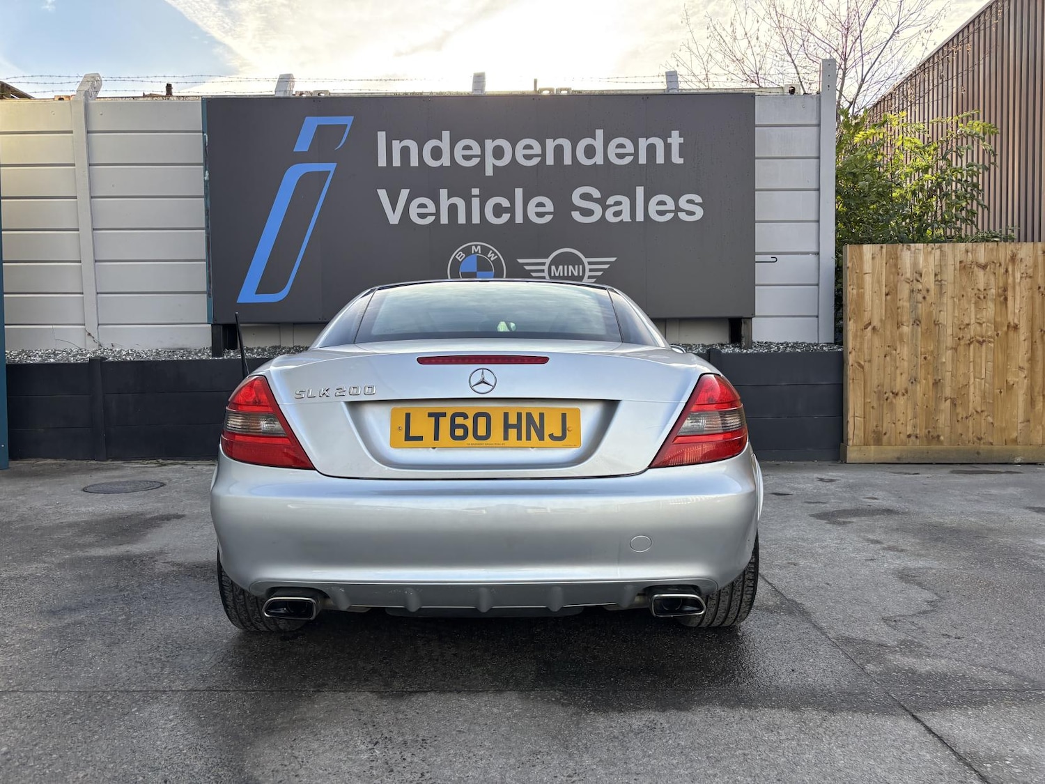 Used Mercedes-Benz SLK 2010 for sale - 76722768: Photo 25
