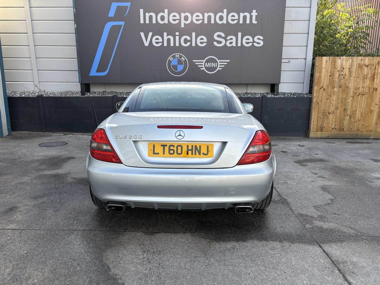 Used Mercedes-Benz SLK 2010 for sale - 76722768: Photo 4
