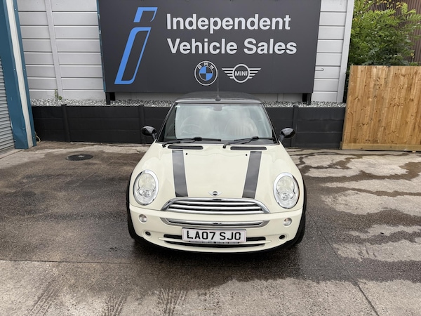 Used MINI Convertible 2007 for sale - 76226131: Photo 10
