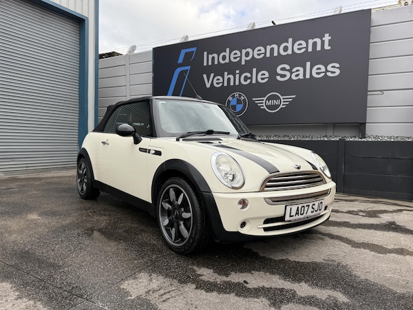 Used MINI Convertible 2007 for sale - 76226131: Photo 12