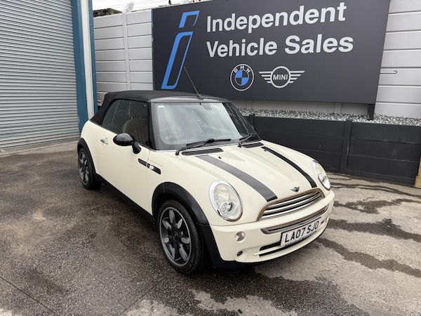 Used MINI Convertible 2007 for sale - 76226131: Photo 19