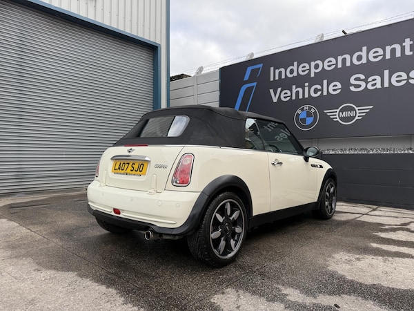 Used MINI Convertible 2007 for sale - 76226131: Photo 24