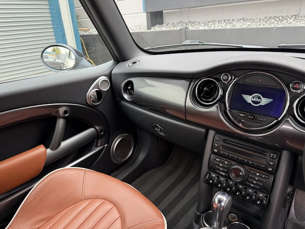 Used MINI Convertible 2007 for sale - 76226131: Photo 30