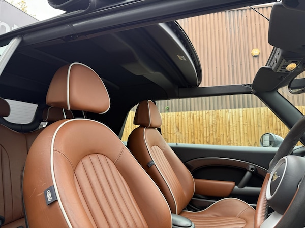 Used MINI Convertible 2007 for sale - 76226131: Photo 43