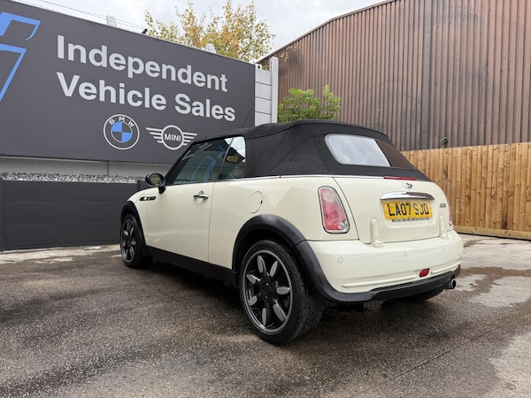 Used MINI Convertible 2007 for sale - 76226131: Photo 4