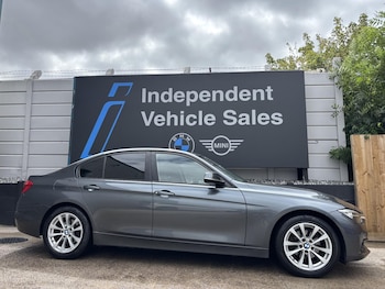 Used BMW 3 Series 2016 for sale - 79311986: Photo