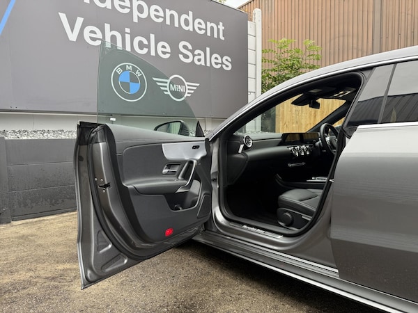 Used Mercedes-Benz CLA 2022 for sale - 76196969: Photo 24