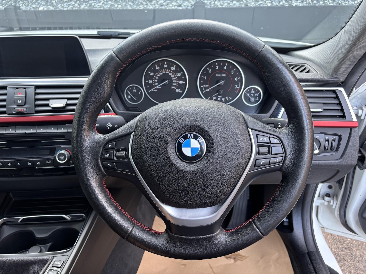 Used BMW 3 Series 2016 for sale - 76480159: Photo 24